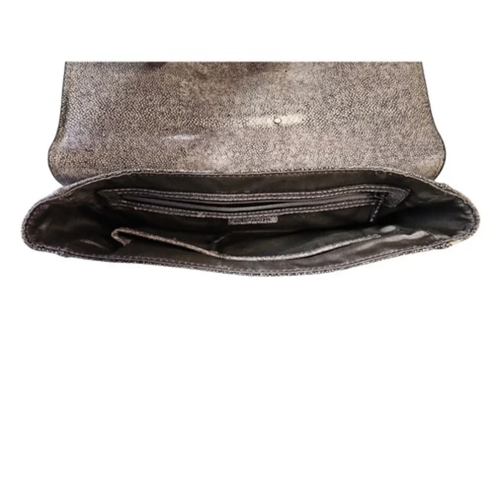 BCBGMAXAZRIA‎ STEPHANY FAUXSTINGRAY CLUTCH